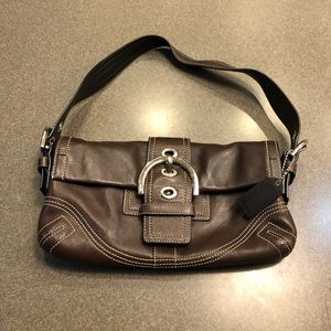 Small brown Coach bag in excellent condition.